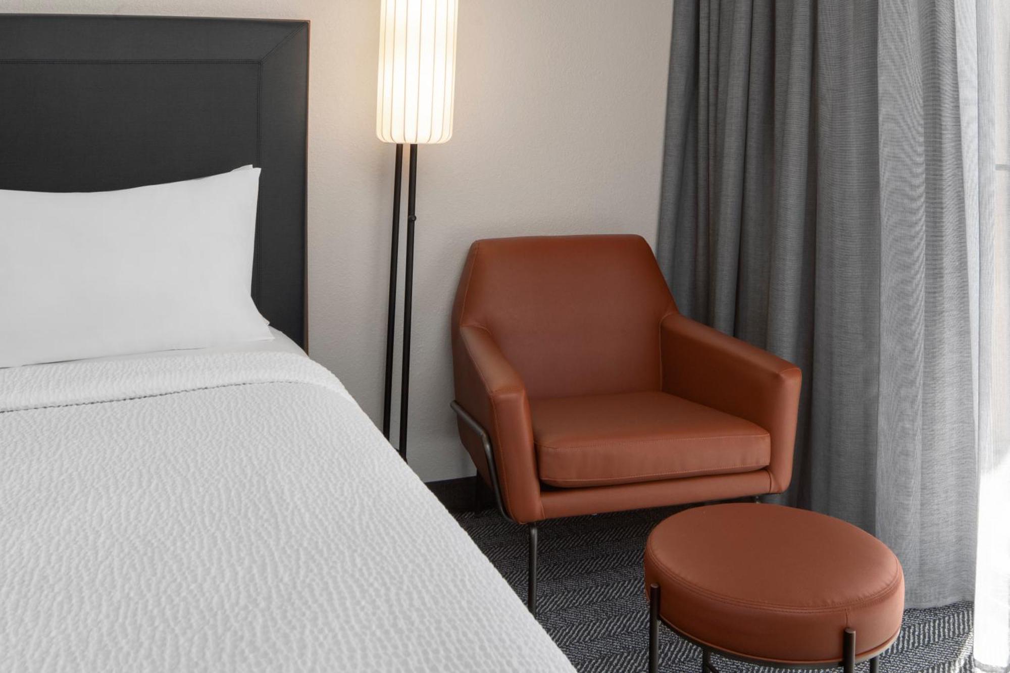 Courtyard By Marriott Little Rock West Hotel Exterior foto