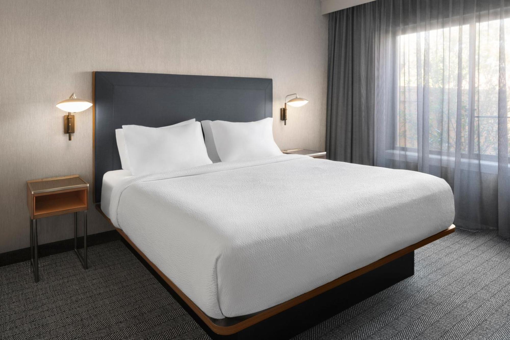 Courtyard By Marriott Little Rock West Hotel Exterior foto
