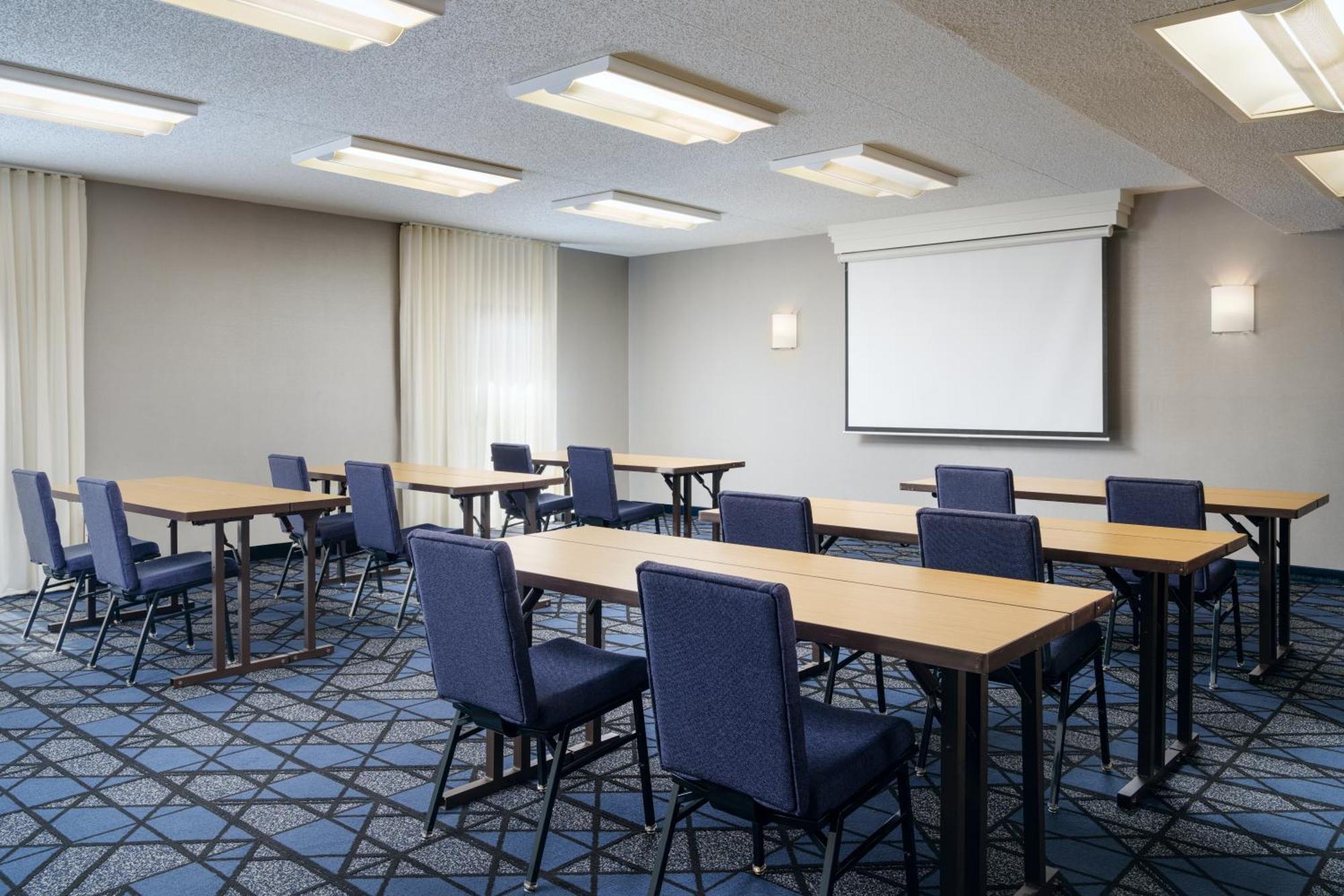 Courtyard By Marriott Little Rock West Hotel Exterior foto