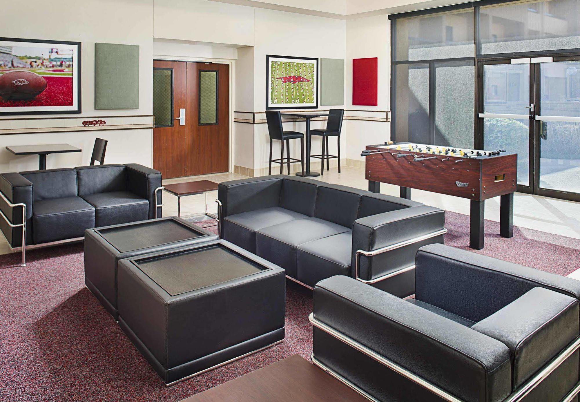Courtyard By Marriott Little Rock West Hotel Exterior foto